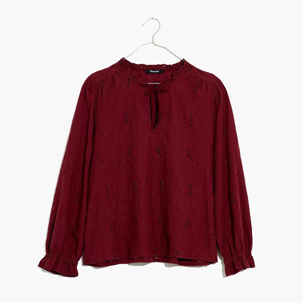 Madewell Embroidered Eyelet Ruffled Popover Top in Burgundy - size S